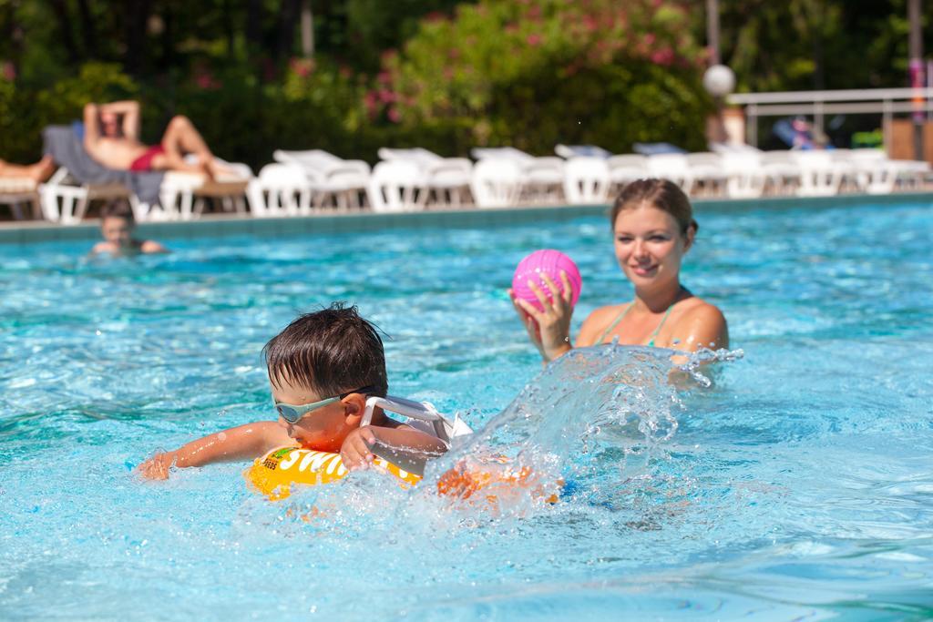 Marina Hotel Club Коголин Экстерьер фото